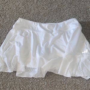 white tennis skirt, brand: bcg, size: M
